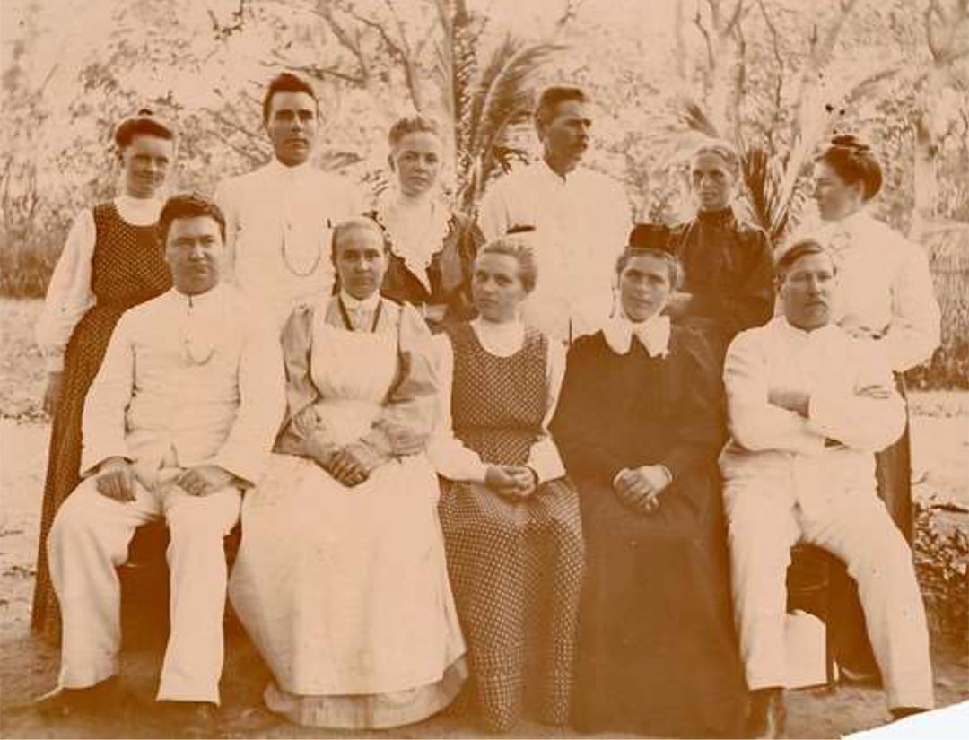photo of Madagascar missionaries 1907