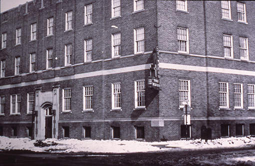 photo of old brick building, home of Lutheran Bible Institute in Minneapolis, Minnesota