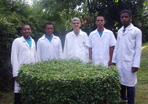 group of student nurses in Madagascar