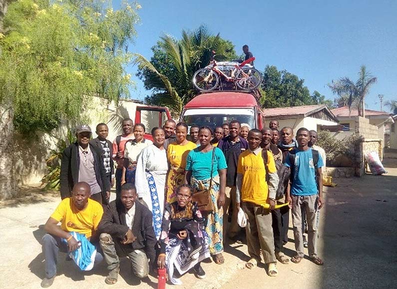 villagers in Madagascar getting ready to leave on a trip
